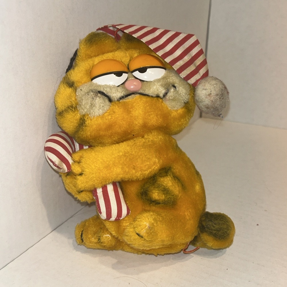 Vintage Garfield the‎ Cat w/ Candy Cane & Striped Sleep Hat 1981 Plush P2